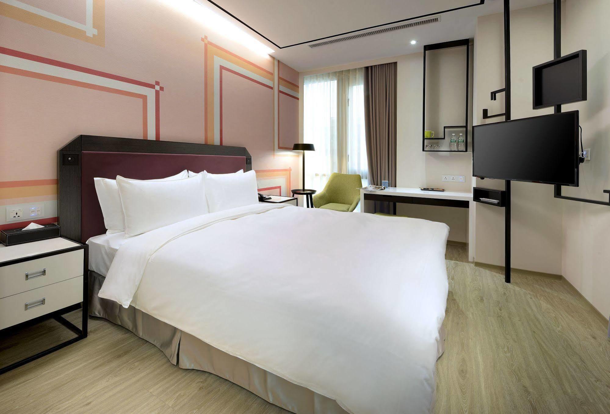 Uinn Business Hotel-Shihlin Taipei Exterior photo